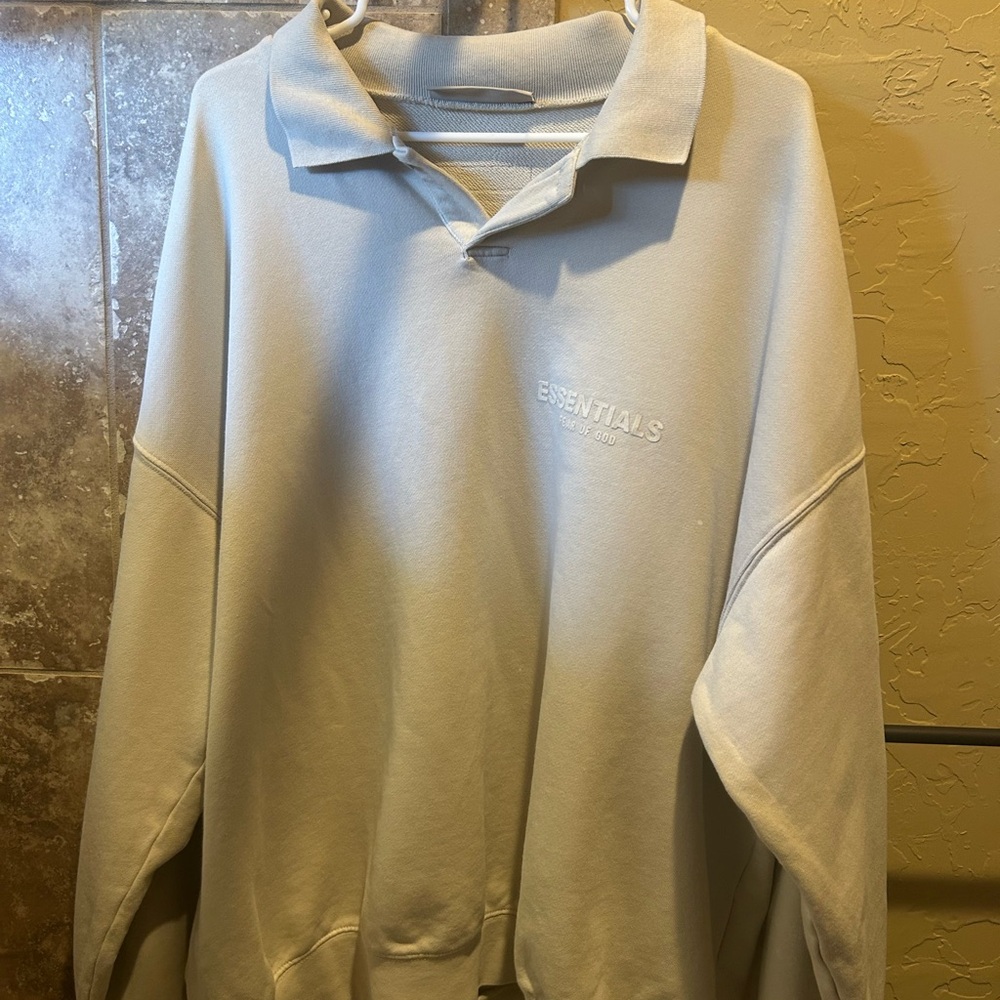 Fear of God ESSENTIALS Cream Crewneck Sweatshirt